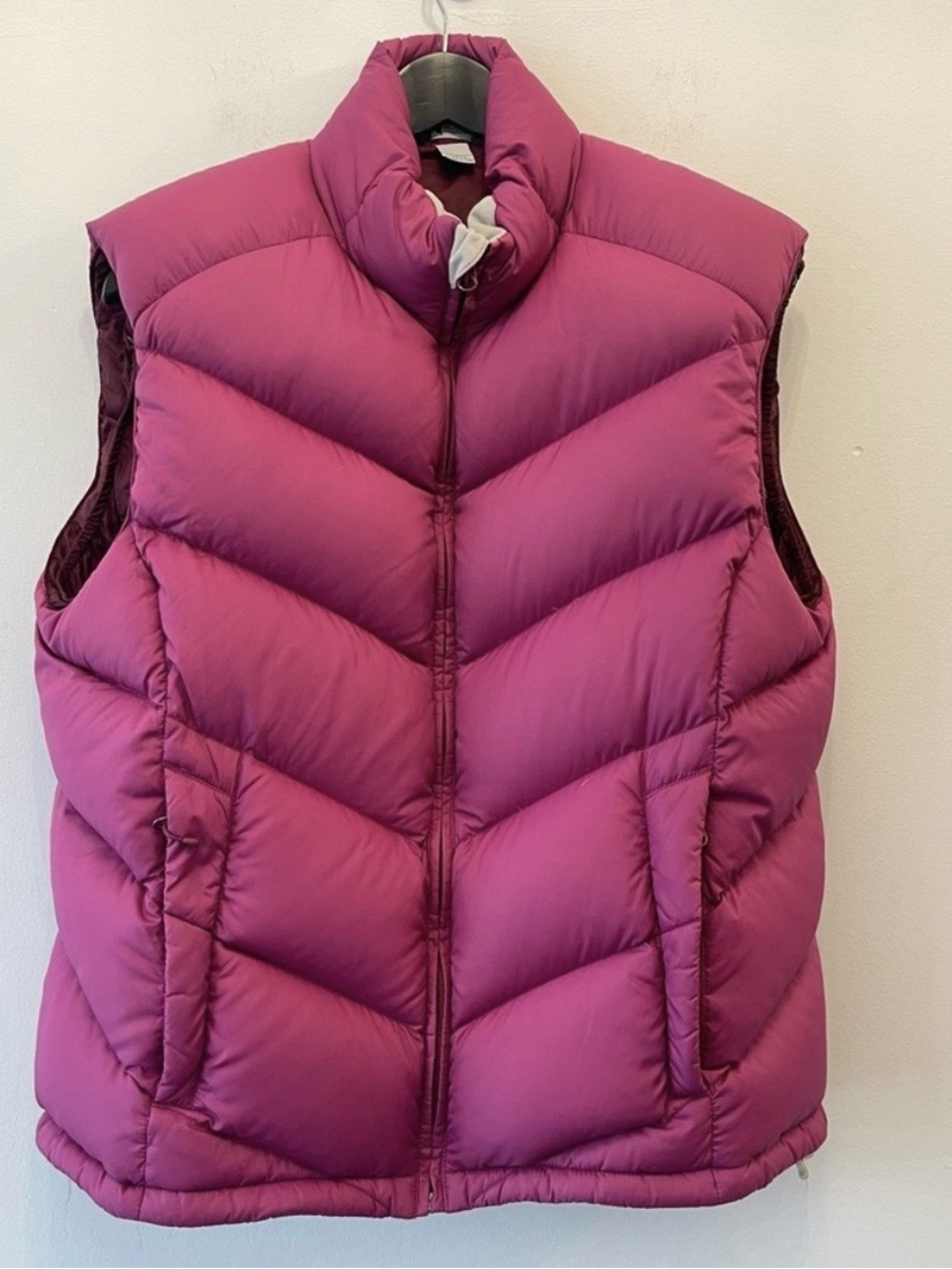 MEC Puffer Vest thick XL pink outdoor hiking down vest fall